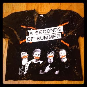 5 Seconds of Summer cropped shirt